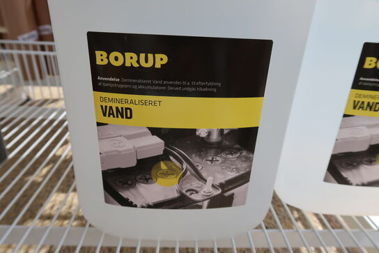 4 stk. Borup demineraliseret vand 5 l