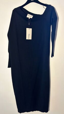 My Essential Wardrobe Lola Cut Out Knit Dress Black Str. S