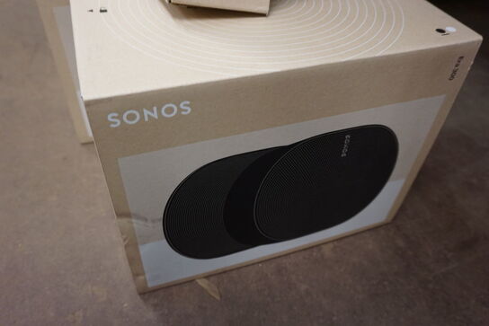 2 stk. Højttalere SONOS Era 300 inkl. gulvstandere