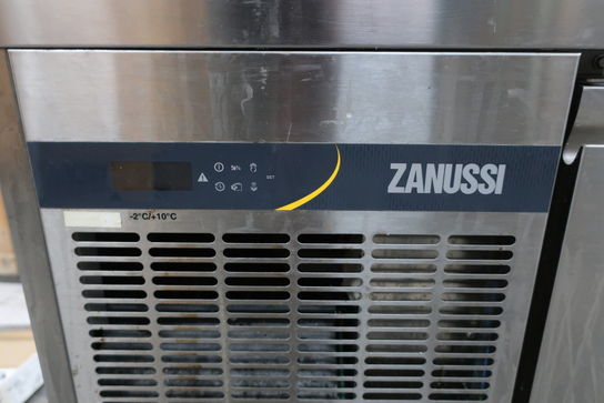 Kølebord ZANUSSI ZH2HBAB