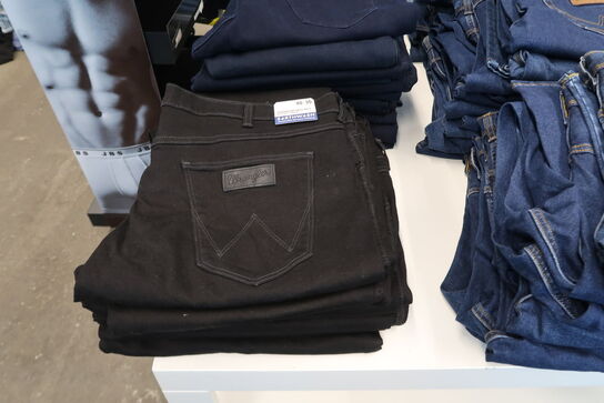 Ca. 275 par Jeans - af mærker som: Wrangler, Lee, Hi-Flex m.m. 