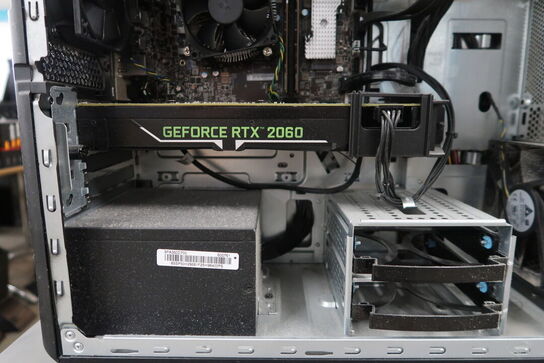 Gaming PC LENOVO Legion T530