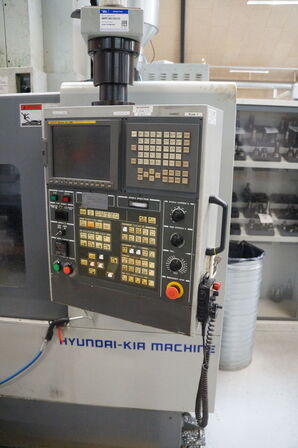 CNC Vertikalt bearbejdningcenter HYUNDAI-KIA MECHANICS VX500