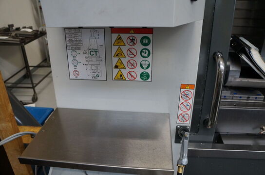 CNC Fræser HAAS VF-2SS