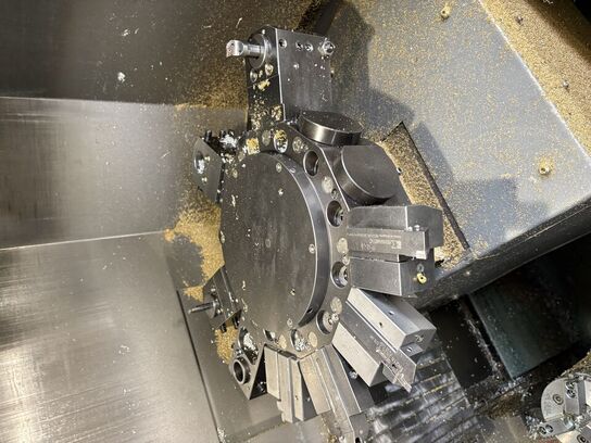 CNC Drejebænk HYUNDAI-KIA MECHANICS SKT 210 SY
