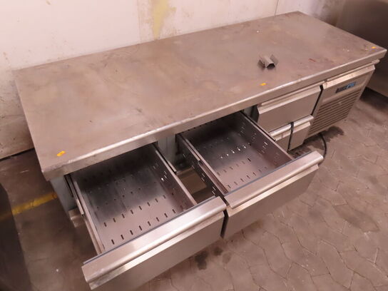 Kølebord med 6 skuffer