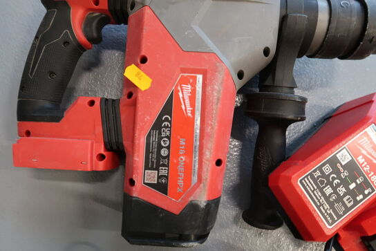 Akku håndværktøj MILWAUKEE M18 ONEFHPX med batteri og lader 