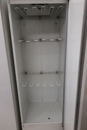 Varmeskab ELECTROLUX EDD2400