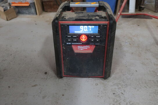 Arbejdsradio MILWAUKEE M18 RC