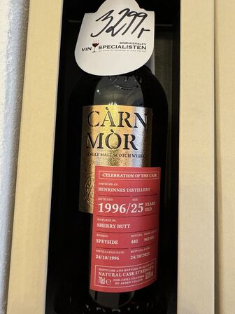 1 fl. Ca`rn Mòr 25 year Single Malt Whisky