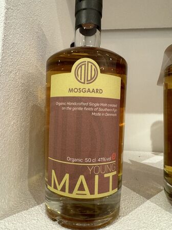 2 fl. Mosgaard Young Malt whisky