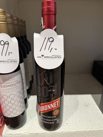 2 fl. DUBONNET ROUGE VERMOUTH