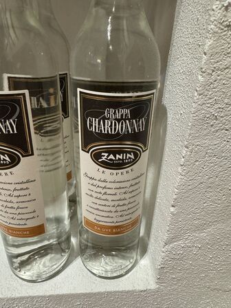 4 fl. Le Opere Grappa Chardonnay