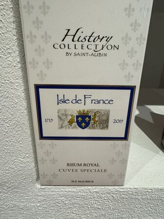 2 fl. Saint Aubin Isle de France Cuvée Spéciale History