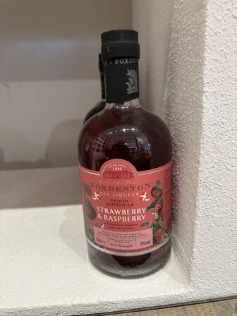 4 fl. Foxdenton Gin liqueur Danish Edition 2.0 Strawberry & Raspberry