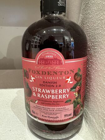 4 fl. Foxdenton Gin liqueur Danish Edition 2.0 Strawberry & Raspberry