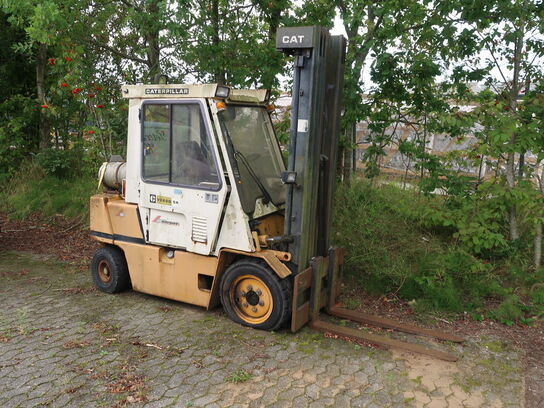 Truck på gas CATERPILLAR