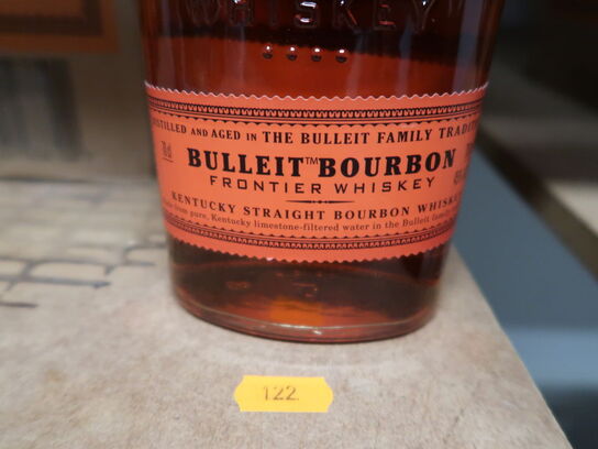 6 flasker Whisky BULLEIT BOURBON