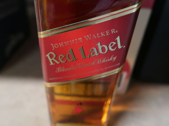 7 flasker Whisky JOHNNIE WALKER RED LABEL