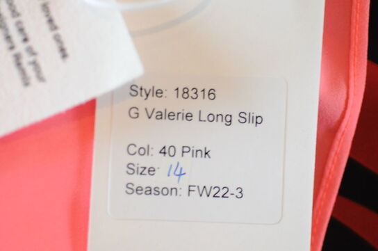 Kjole DESIGNERS REMIX G Valerie Long Slip str.: 36