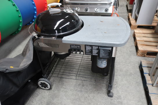 Grill WEBER