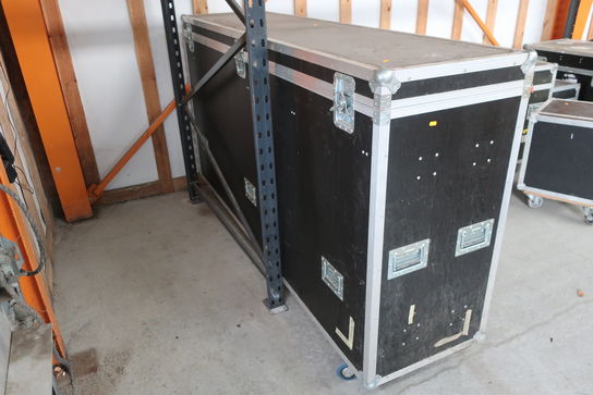 Flightcase 235x60x132cm