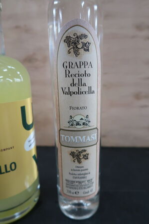 1 fl. TOMMASI Grappa samt 1 fl. RUBY Limoncello