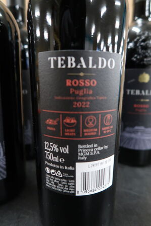 6 fl. Rødvin TEBALDO Rosso Puglia 2022, 75cl.