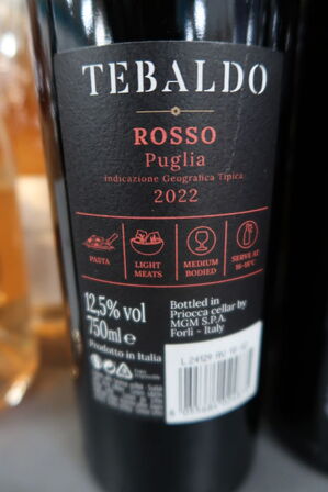 6 fl. Rødvin TEBALDO Rosso Puglia 2022, 75cl.