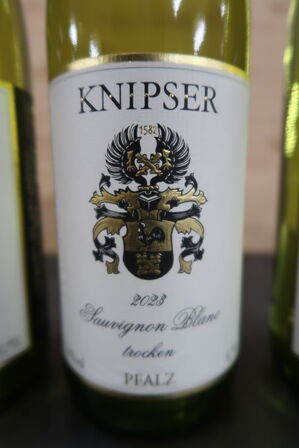 4 fl. Hvidvin KNIPSER Sauvignon Blanc Pfalz 2023, 75cl.