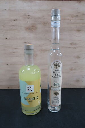 1 fl. TOMMASI Grappa samt 1 fl. RUBY Limoncello