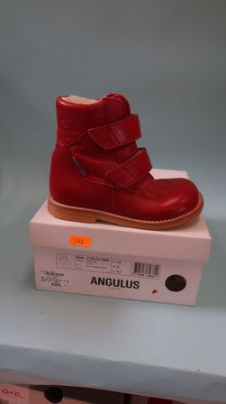 Sko ANGULUS - str. 27