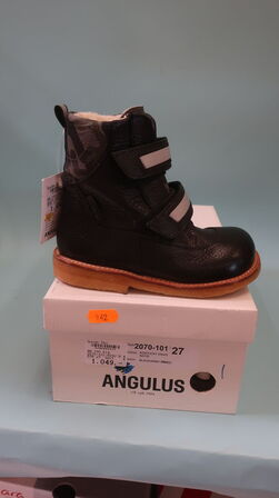 Sko ANGULUS - str. 27