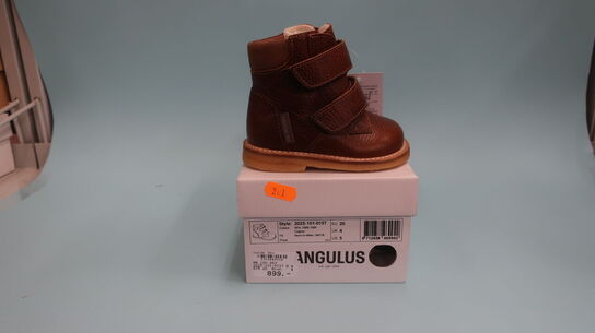 Sko ANGULUS - str. 20