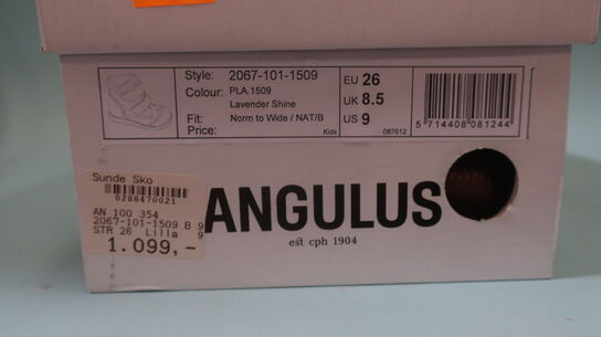Sko ANGULUS - str. 26