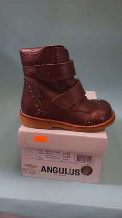 Sko ANGULUS - str. 26