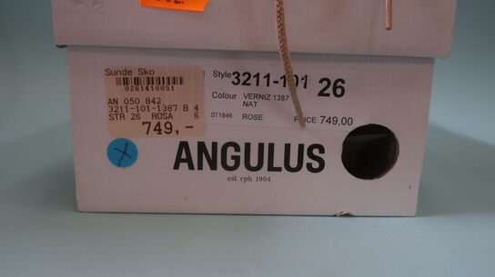 Sko ANGULUS - str. 26