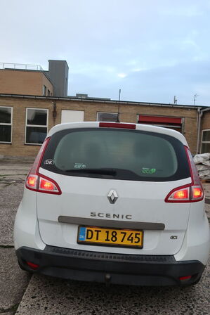 Varebil RENAULT SCENIC 1,5 DCI 110