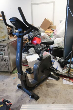 Motionscykel CARDIOSTRONG BX70i