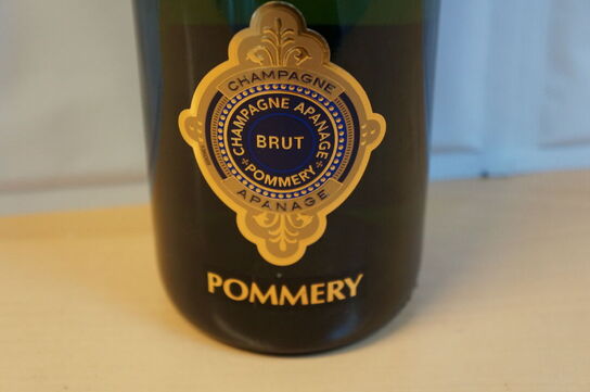 2 fl.  CHAMPAGNE POMMERY 