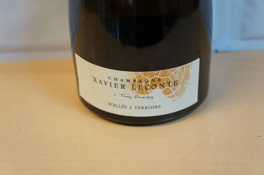 2 fl.  CHAMPAGNE XAVIER LECONTE 2011