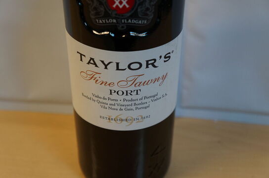 3 fl. FINE TAWNY PORT