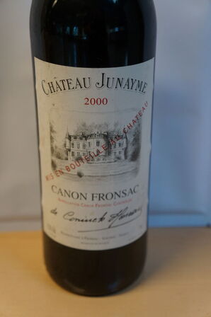 1 fl. CHATEAU JUNAYME CANON FROSNSAC 2000