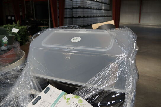 Palle med diverse plastspande