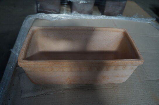 Palle med diverse potter