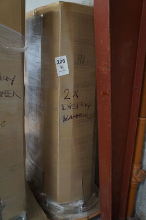 2 stk. displayskilte