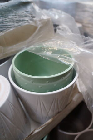 Palle med diverse potter