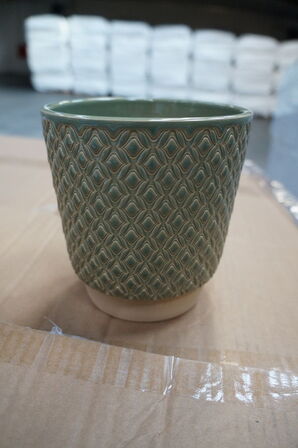 Palle med diverse potter