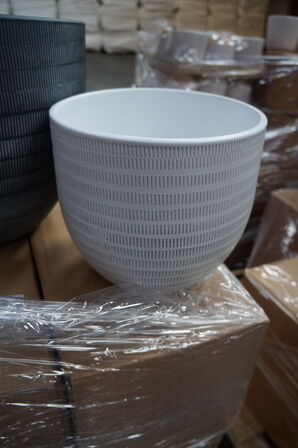Palle med diverse potter