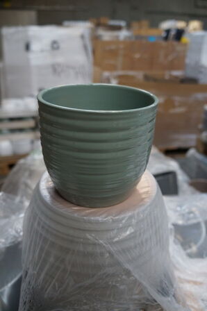 Palle med diverse potter